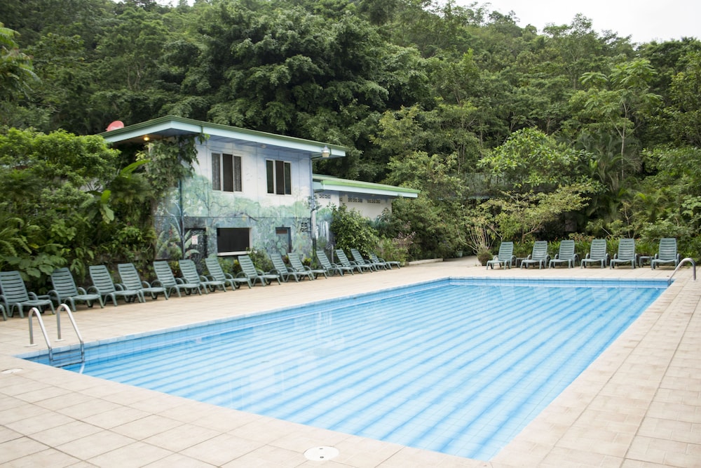 Lands in Love Hotel in Alajuela, Costa Rica