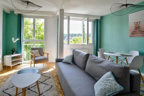 Charmant T2 Lumineux Centre Ville Tout Equipe in Saumur, France