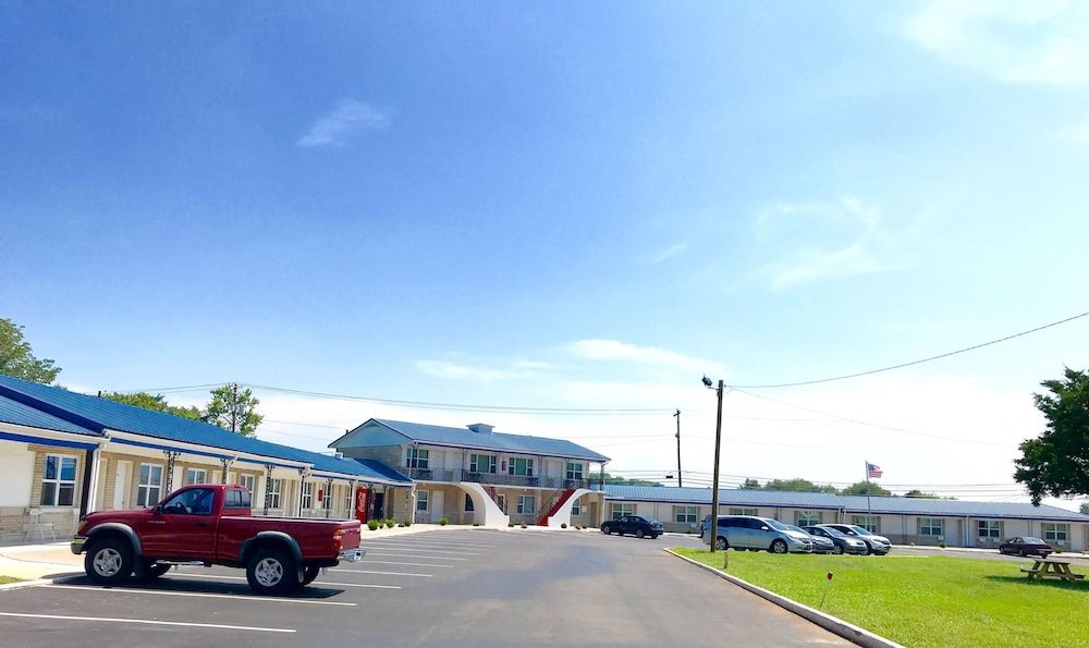 Horse Cave Motel - photo 7