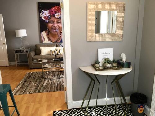 Pet Friendly 30Min To Downtown The Bostonian - photo 14
