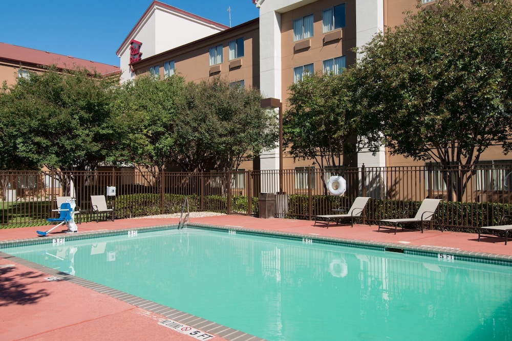Red Roof Inn PLUS Austin South - featured photo