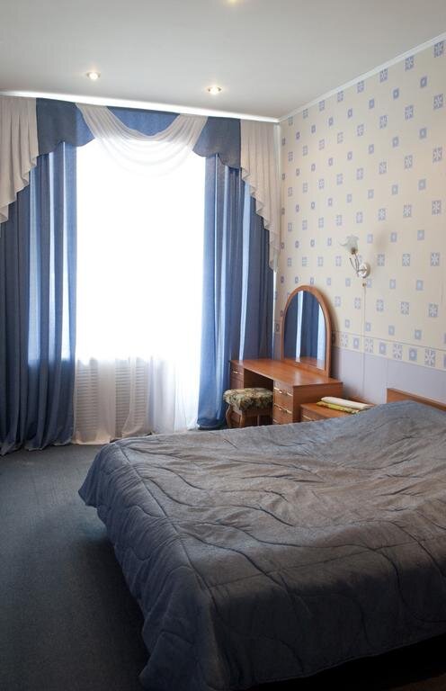 Sosnovyi bor - carbon neutral hotel in Unknown City