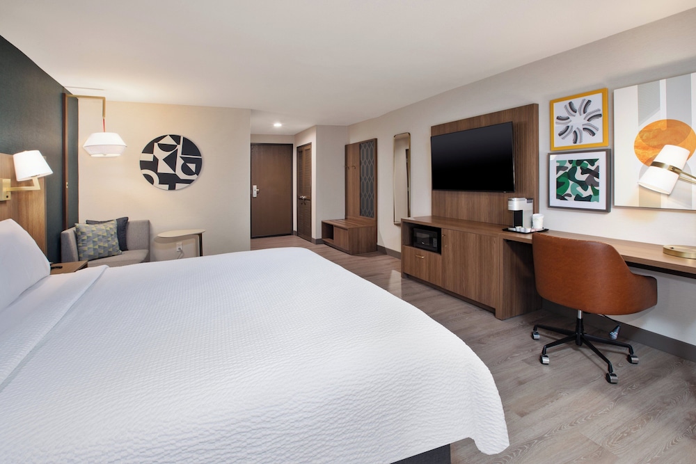 Holiday Inn Ontario Airport by IHG - photo 13