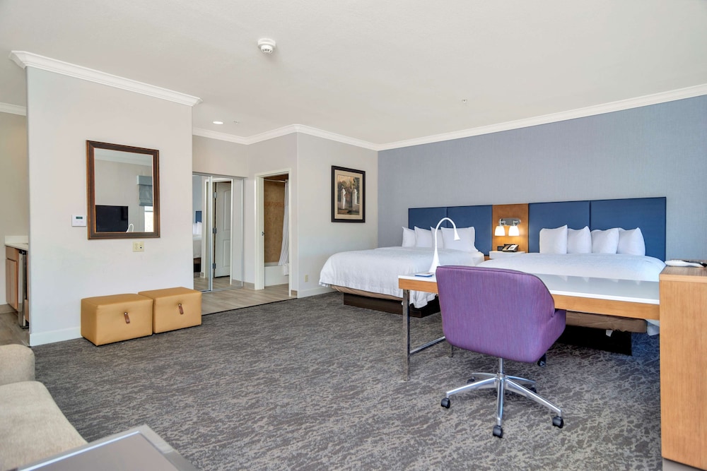 Hampton Inn & Suites Fort Worth Fossil Creek - photo 10
