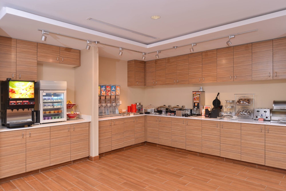 TownePlace Suites by Marriott Gillette - photo 33
