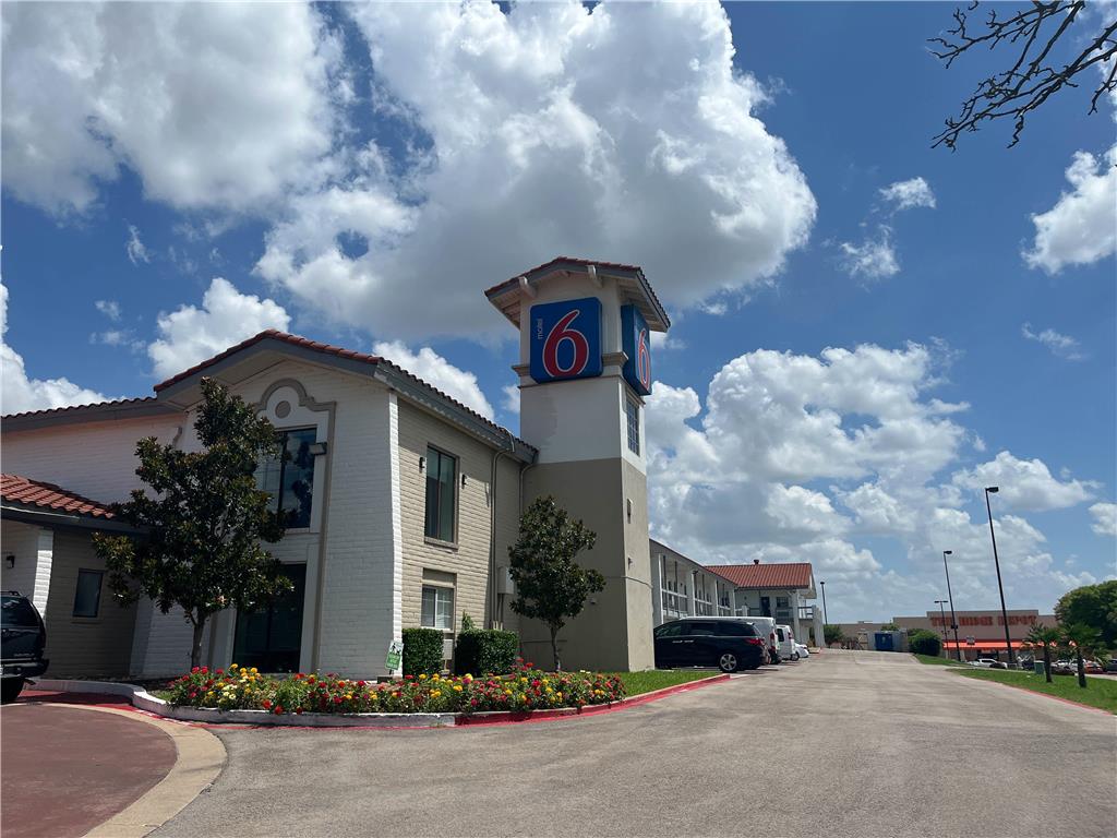 Motel 6 Euless Tx Dfw West — Euless