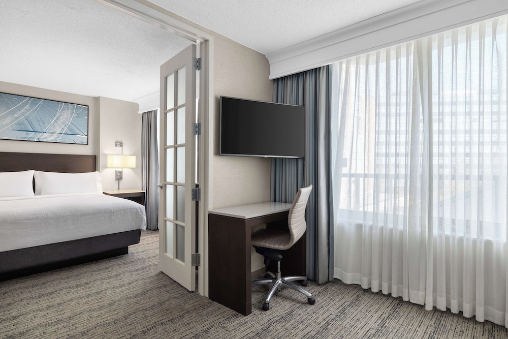 Homewood Suites by Hilton Downers Grove Chicago - photo 4