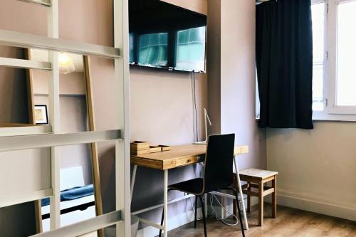 Charming little studio - last minute hotel in Brussels