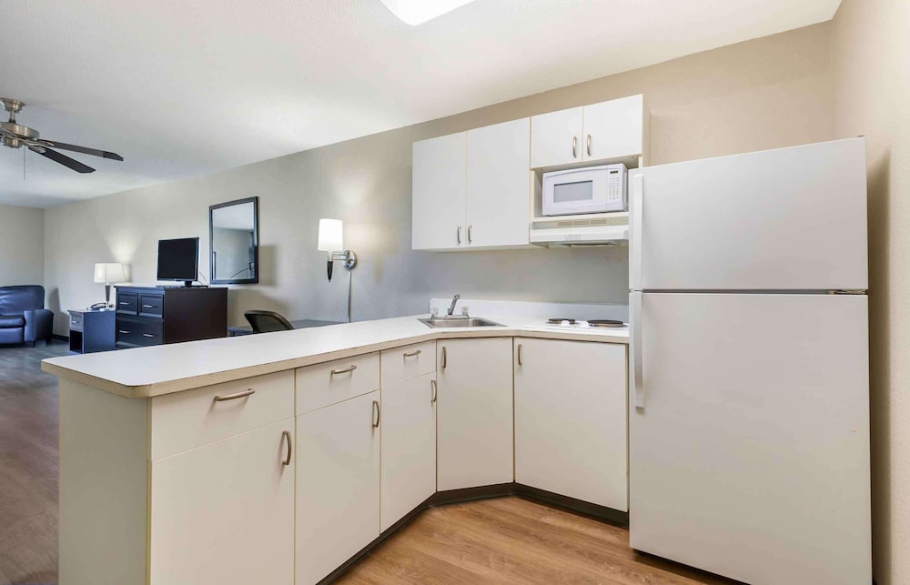 Extended Stay America Select Suites Lexington Park Pax River - photo 13