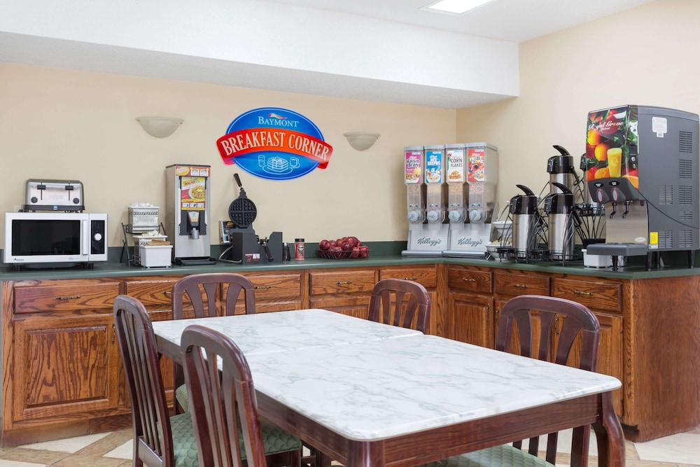 Baymont by Wyndham Anderson Clemson - photo 12
