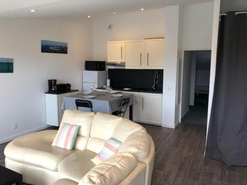 Appartements Alexandre — 4-Star Luxury Hotel in La Teste-De-Buch, France