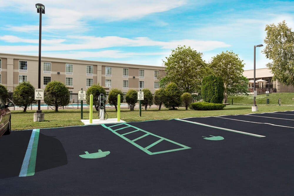 Holiday Inn Johnstown Gloversville by IHG - photo 40