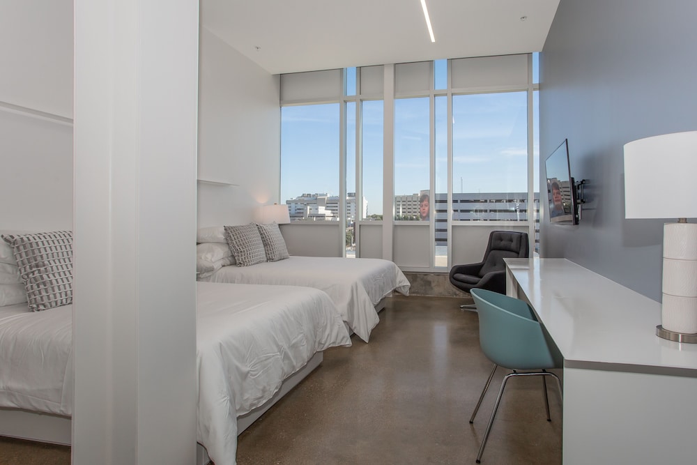 Hotel Revel - photo 25