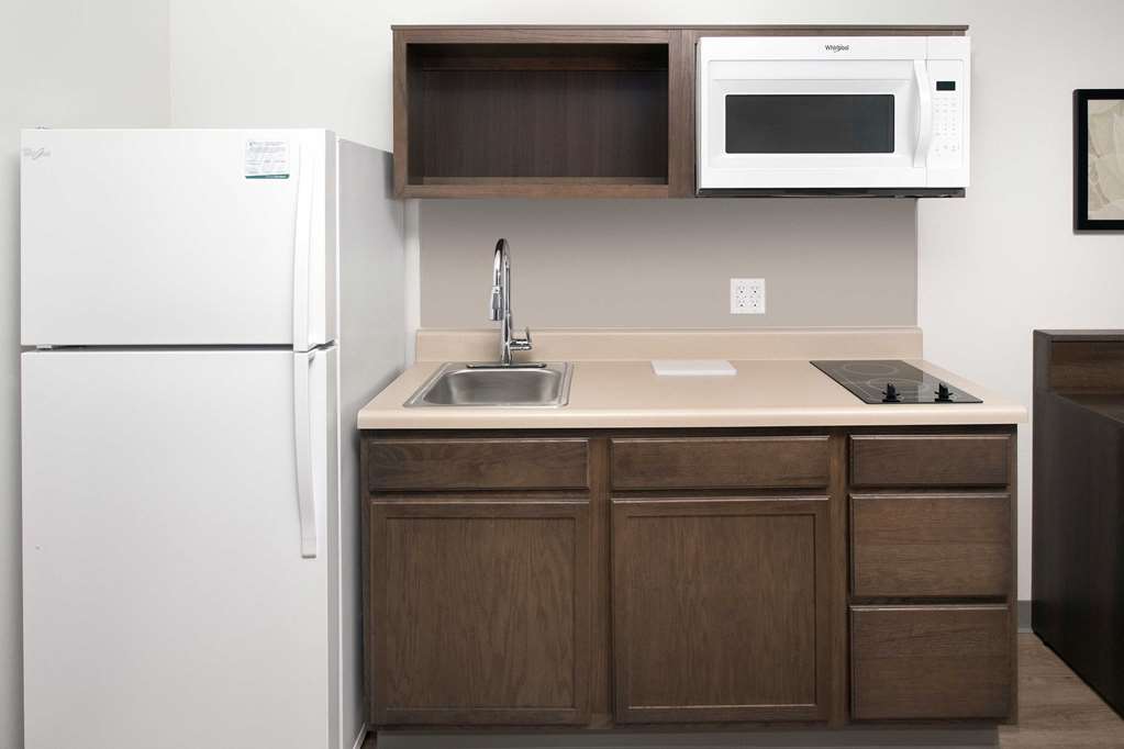 WoodSpring Suites San Antonio Stone Oak - photo 8