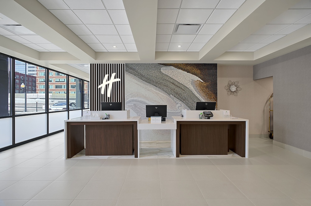 Holiday Inn & Suites Chicago Downtown by IHG - featured photo