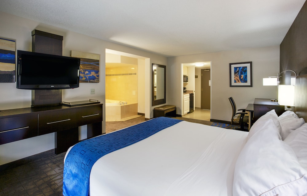 Holiday Inn Express Hotel & Suites Meadowlands Area by IHG - photo 8