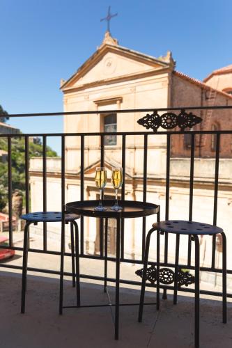 Cratos Room Naturally cool room in Gratteri, Italy