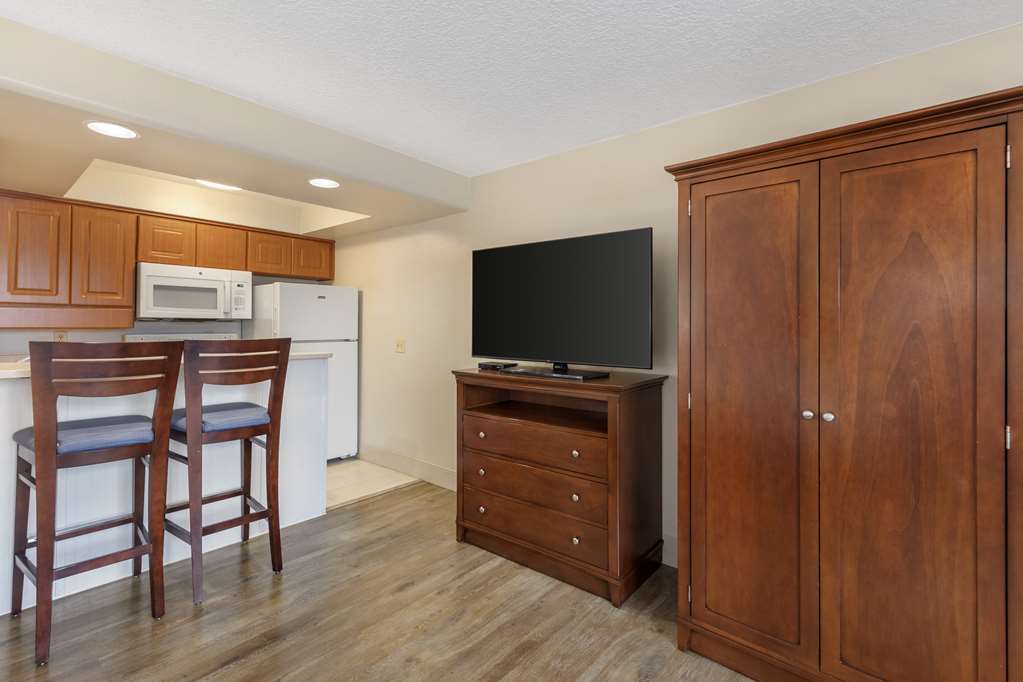 Best Western Cocoa Beach Port Canaveral - photo 40
