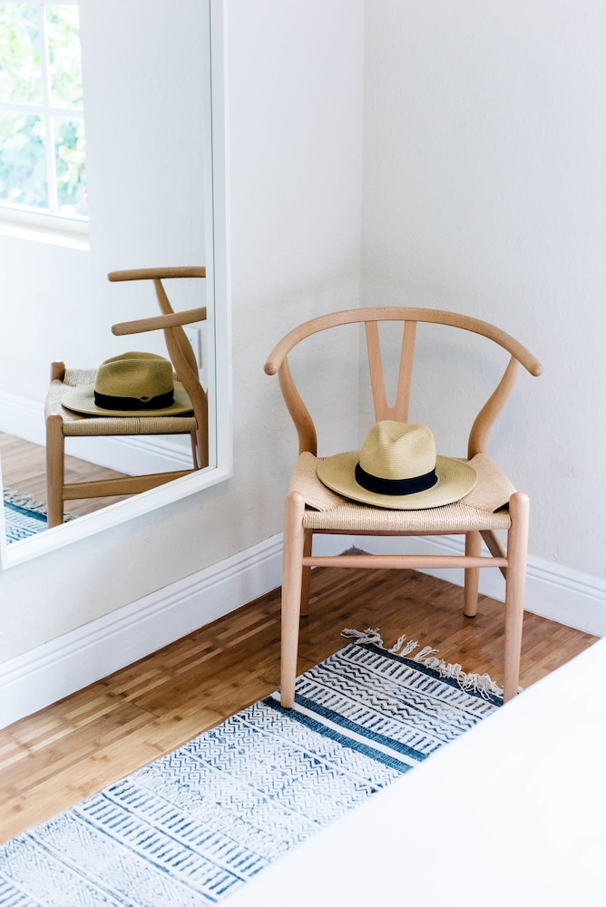 Charming 3BR in Wynwood by Sonder - photo 14