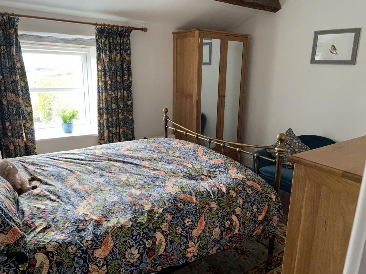 Penny Black Cottage