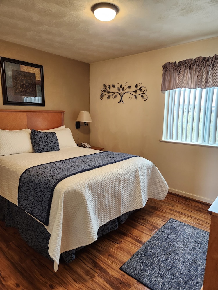Affordable Corporate Suites Lanford - photo 23