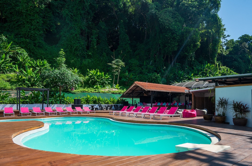 Base Ao Nang - last minute hotel in Krabi