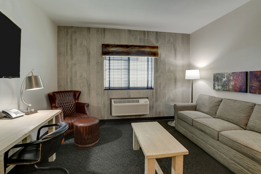 Stoney Creek Hotel Tulsa Broken Arrow - photo 58