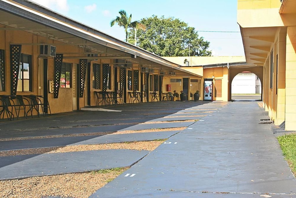 Bourbong Street Motel — Bundaberg — photo 5