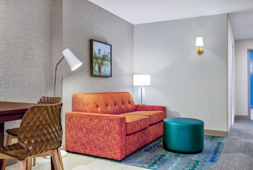 Home2 Suites by Hilton Minneapolis Downtown MN - photo 12
