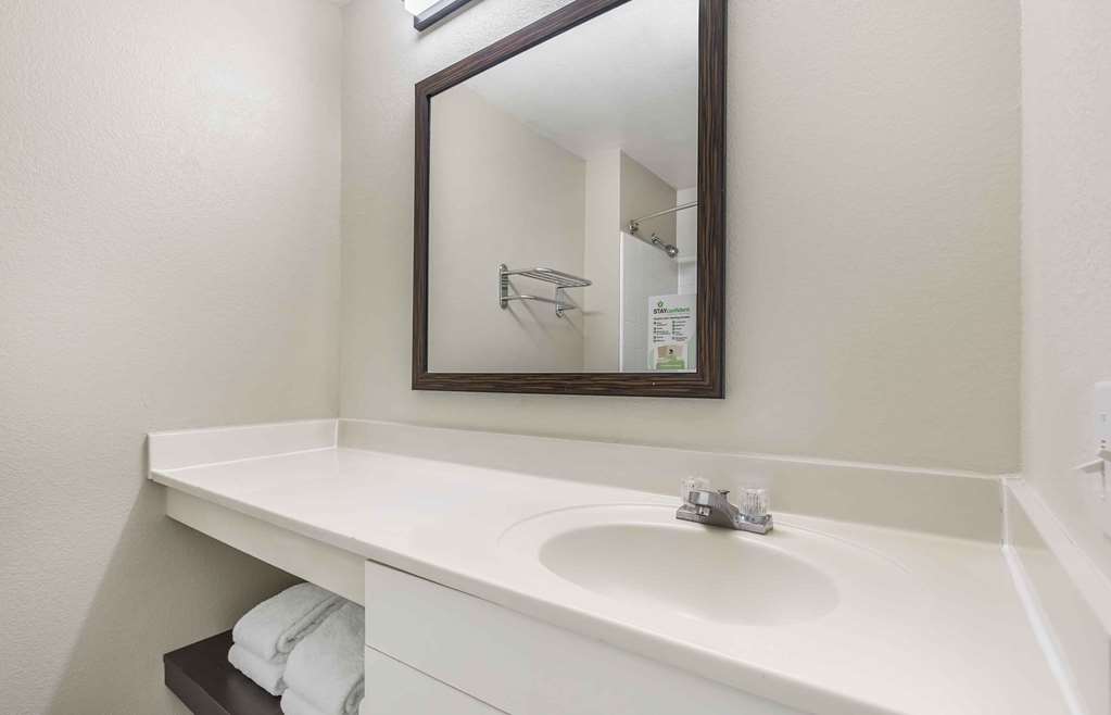 Extended Stay America Suites DC Alexandria Eisenhower Ave - photo 11