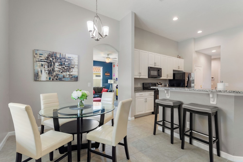 Breathe Easy at Solterra Resort by Shine Villas condo - photo 115
