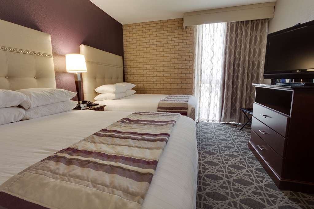 Drury Inn & Suites San Antonio Northeast - photo 8