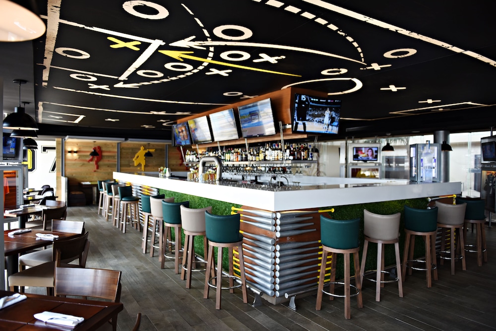 Sports bar