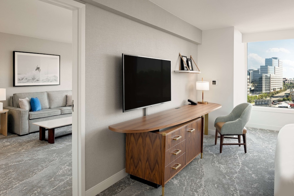 Hilton Los Angeles Culver City - photo 23