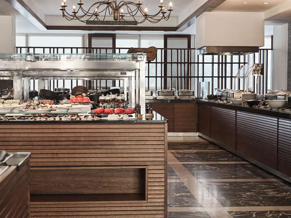 מזון ומשקאות