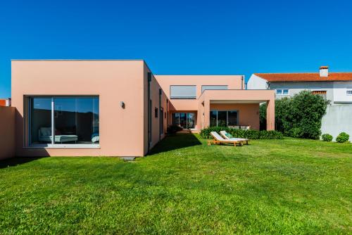 Villa Joana Moradia premium em Aveiro — 4-Star Luxury Hotel in Esgueira, Portugal