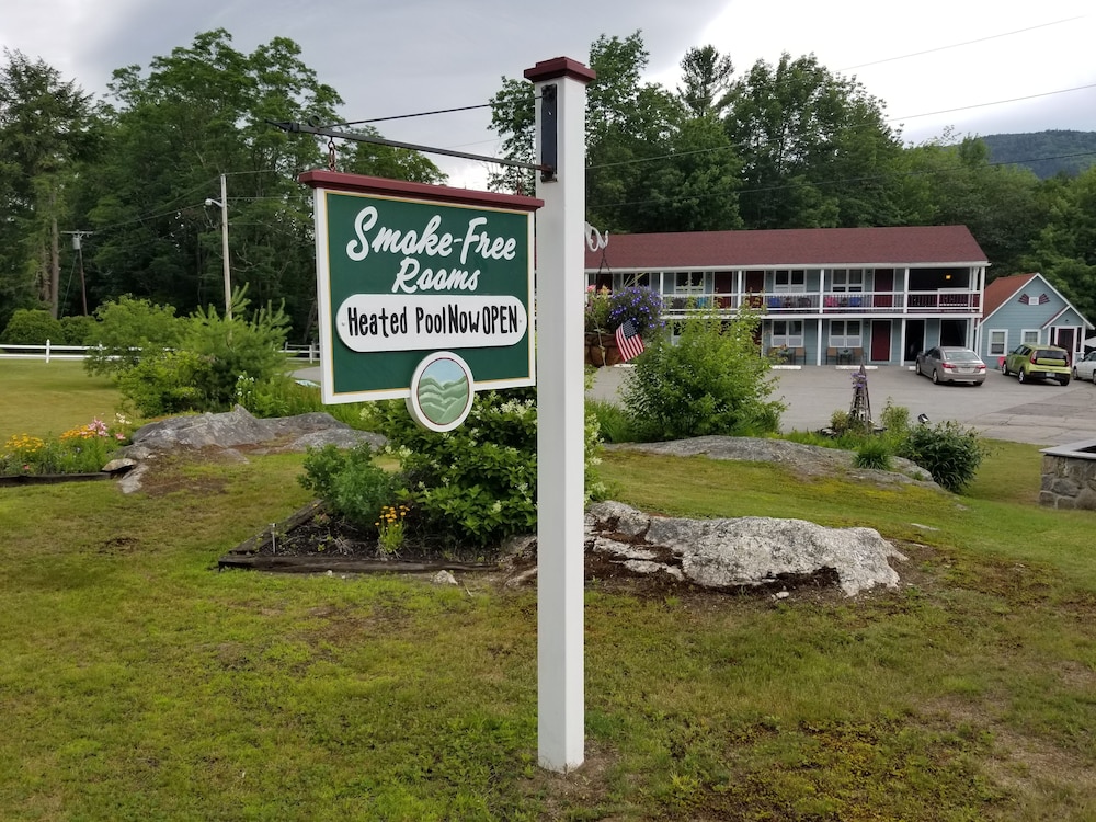 White Mountain Motel And Cottages - photo 71