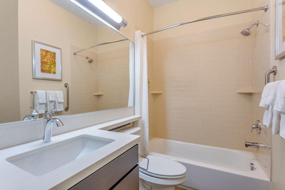 Candlewood Suites Bethlehem South by IHG - photo 12
