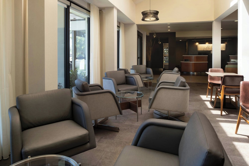 Courtyard by Marriott Fresno - photo 34