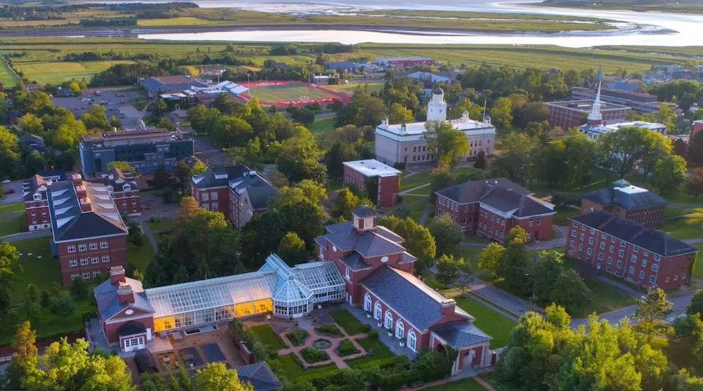 Acadia University — hotel in Wolfville