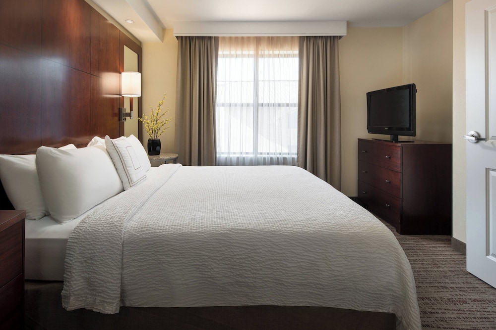 Residence Inn by Marriott Camarillo - photo 13