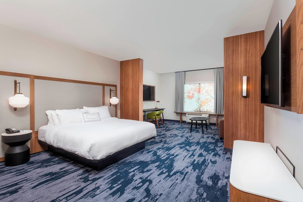 Fairfield Inn & Suites by Marriott Lebanon - photo 8