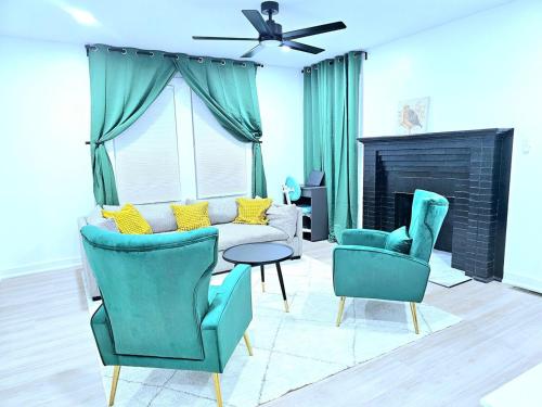Golden lane Villa — 4-Star Luxury Hotel in Kannapolis, United States