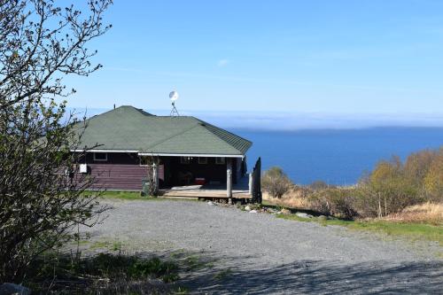 Raven Guesthouse — 4-Star Luxury Hotel in Homer, United States
