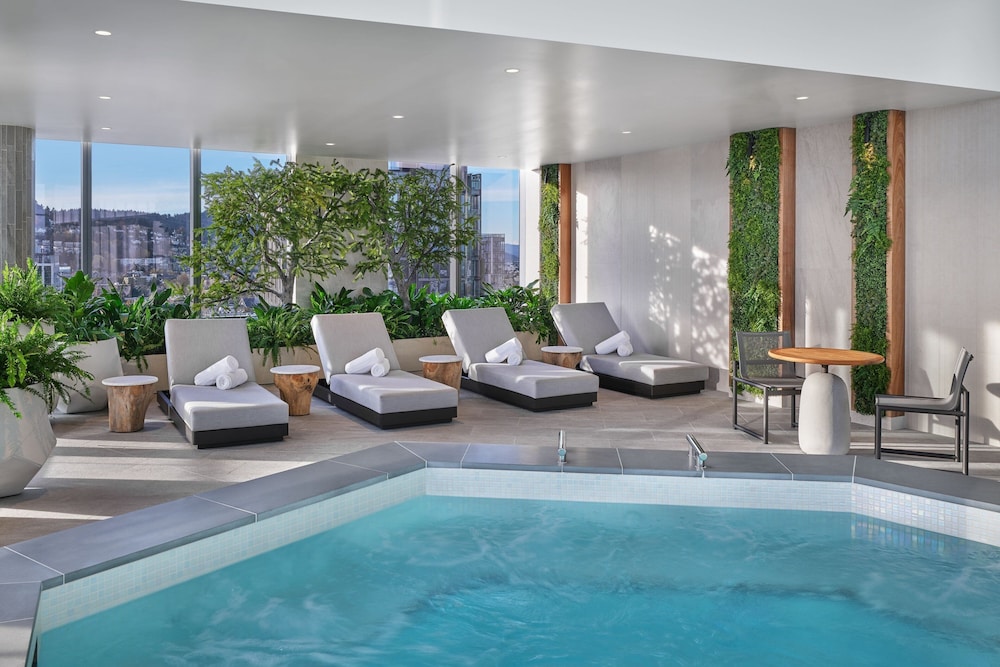 The Ritz Carlton Portland - photo 49