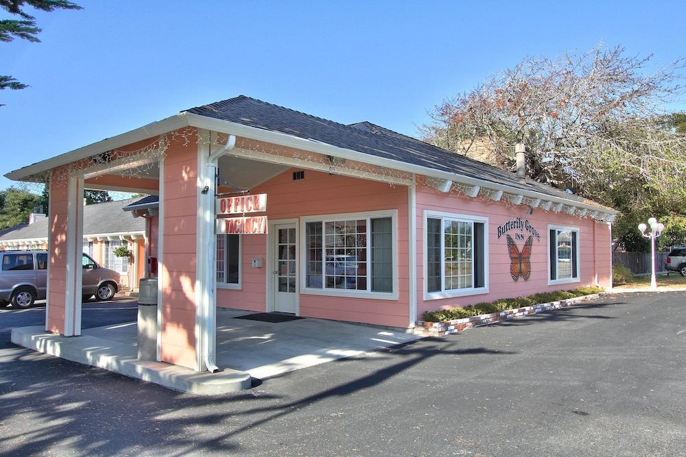 Butterfly Grove Inn - photo 54