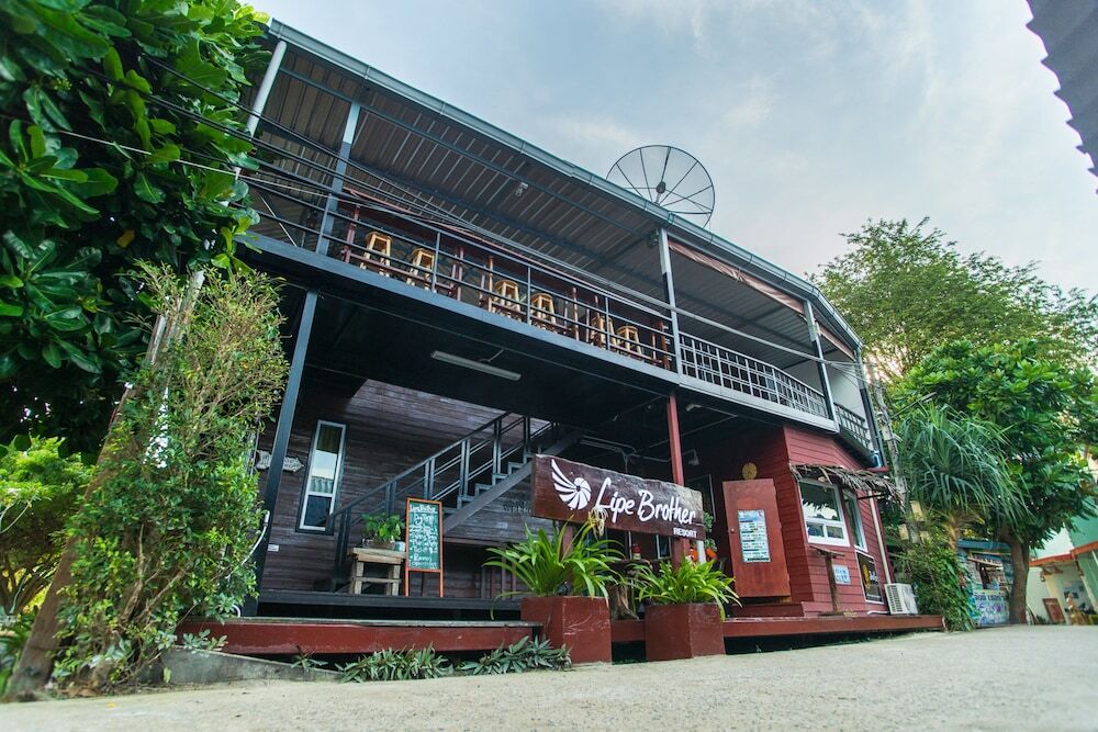 Lipe Brother Resort in Satun, Thailand