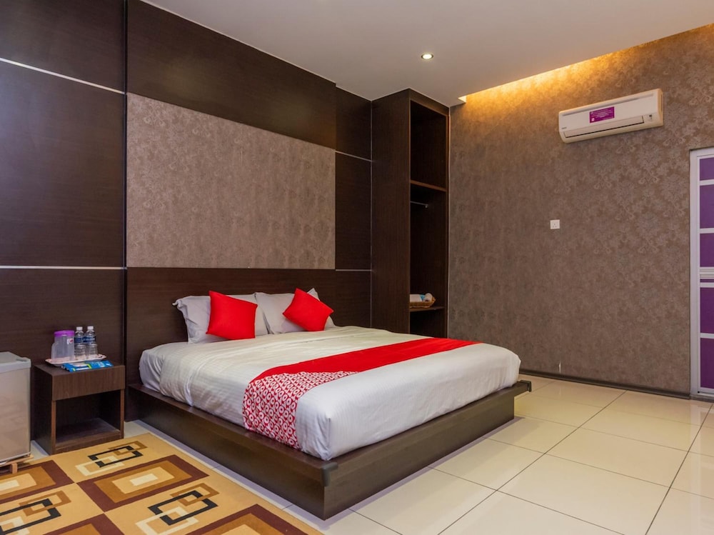 Remember Hotel - carbon neutral hotel in Muar