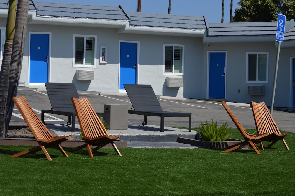 Calafia Inn - photo 34