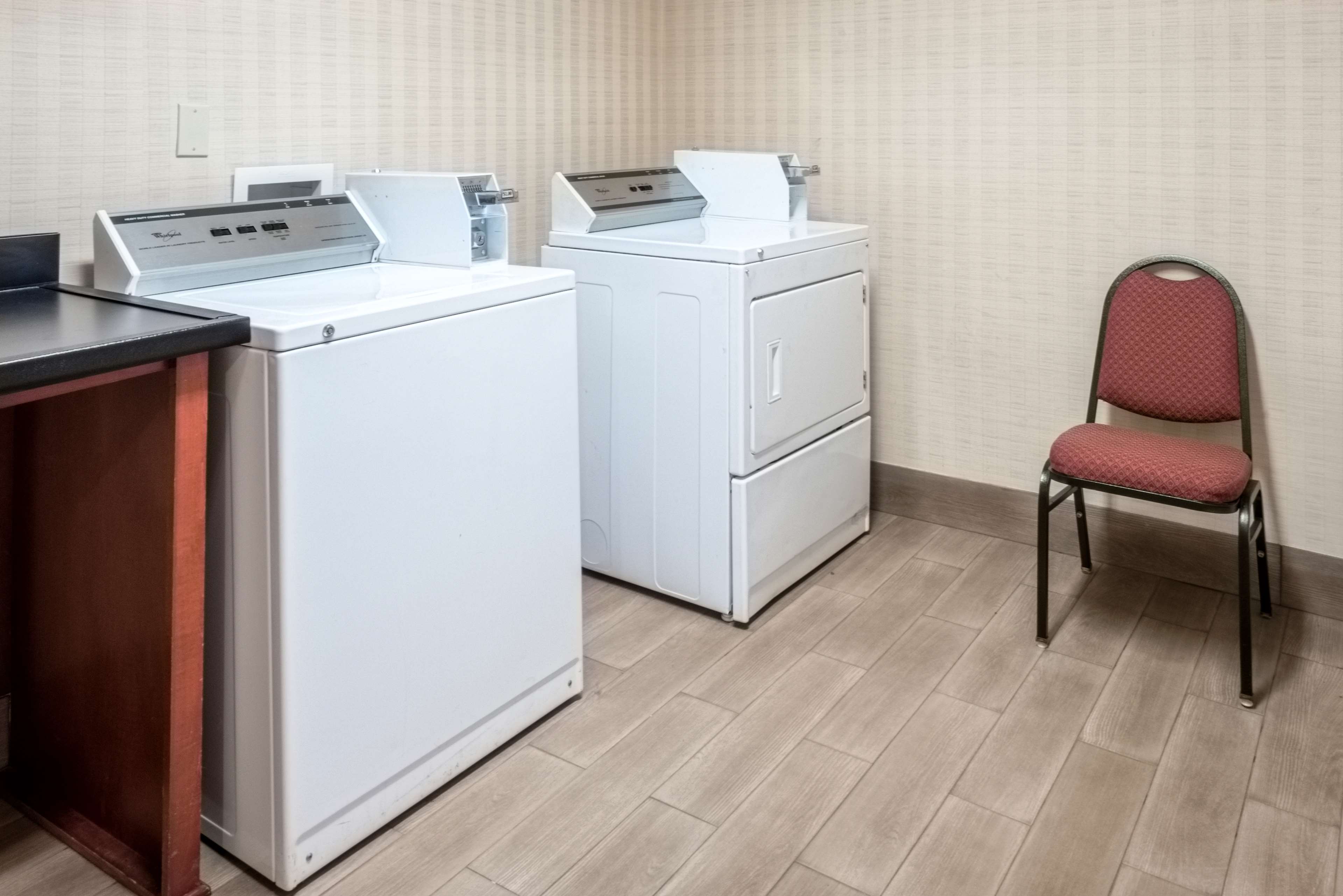 Hampton Inn Montgomery South Airport - photo 20